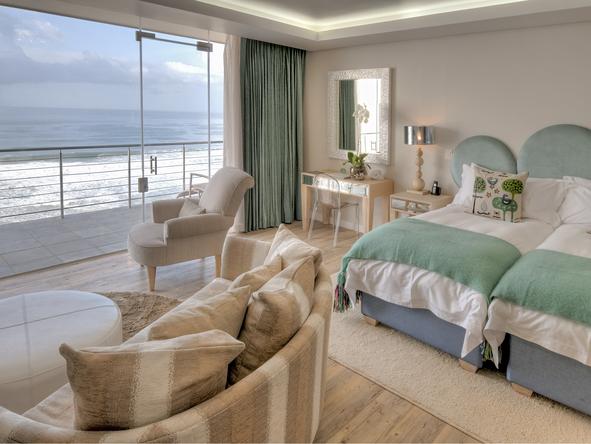 Views Boutique Hotel and Spa - Bedroom2